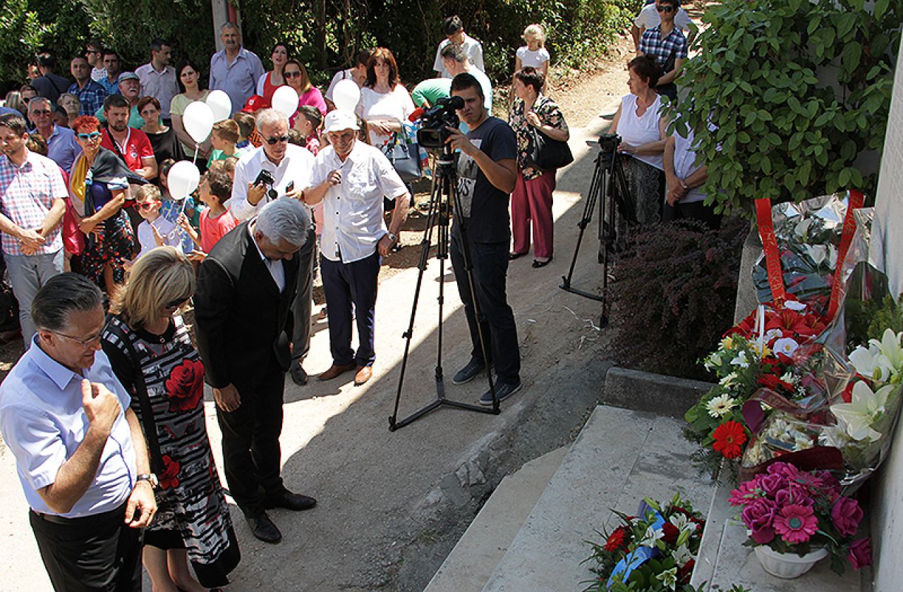 Obilježena 25. godišnjica od zločina nad nedužnim civilima u Mostaru