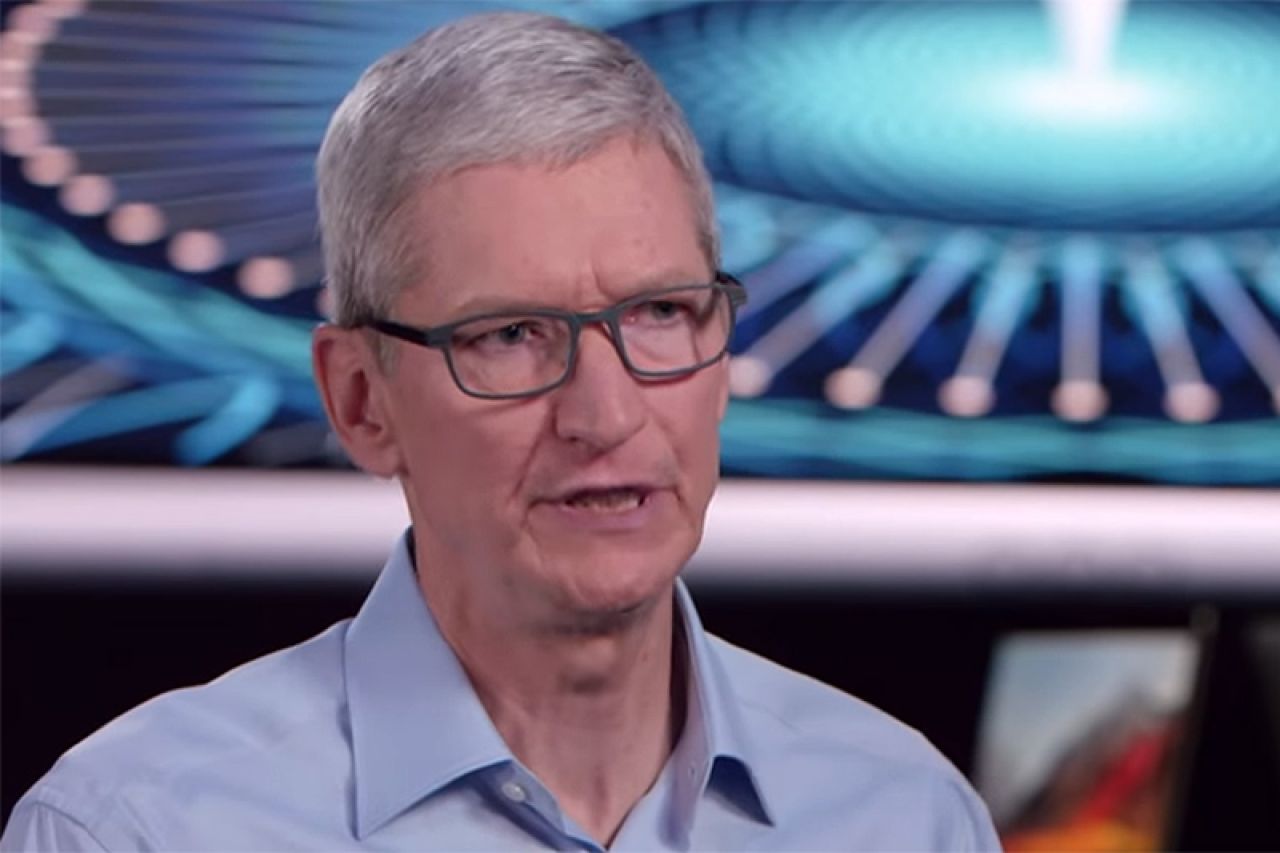 VIDEO | Tim Cook: Apple razvija tehnologije za autonomnu vožnju