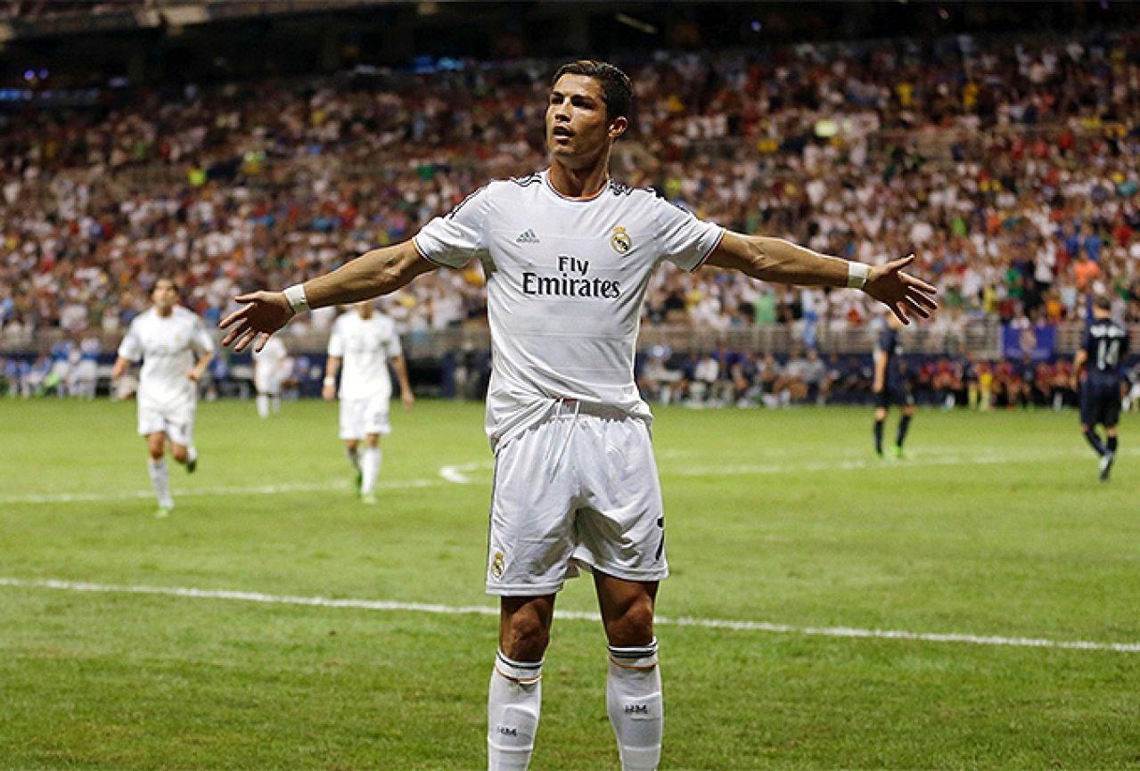 Ronaldo želi iz Madrida?!