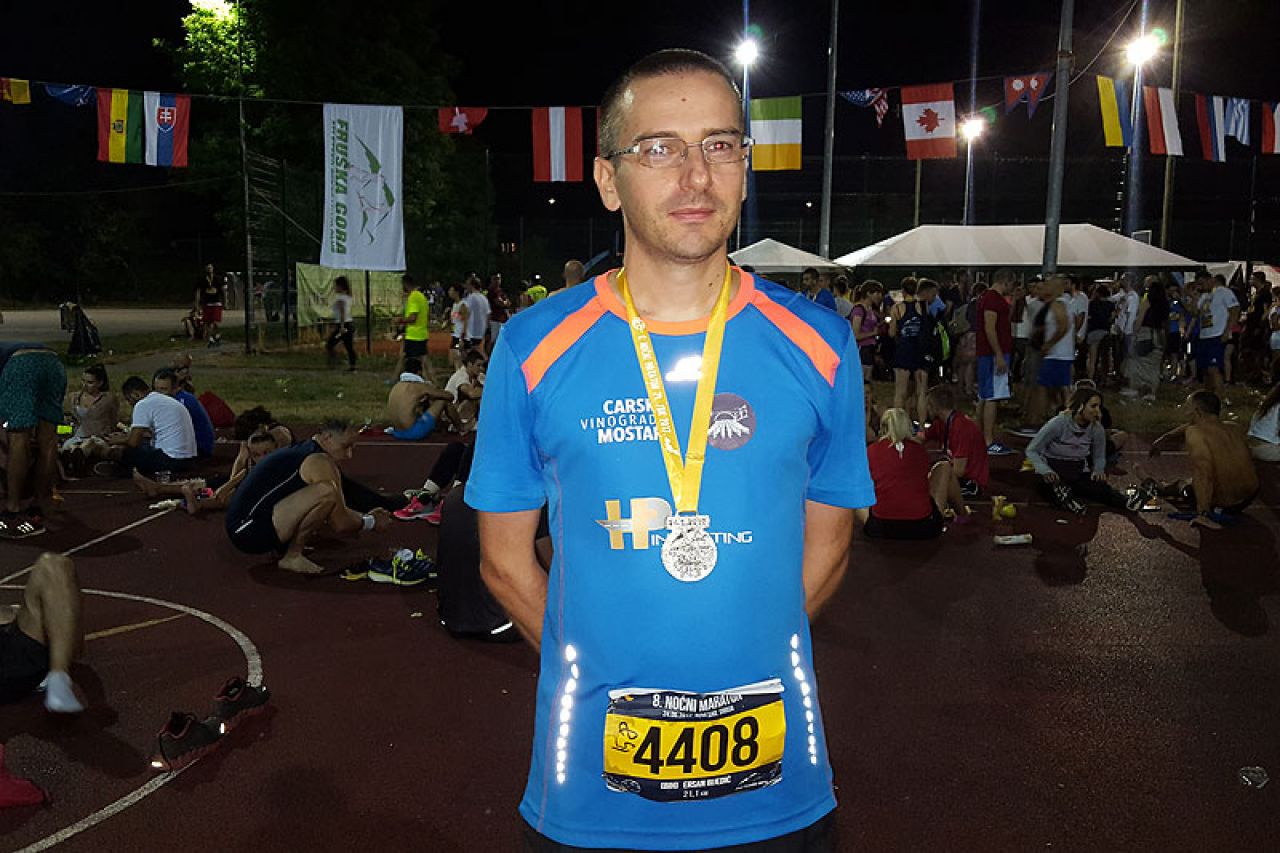 Čapljinac Ersan Bijedić šesti na noćnom polumaratonu u Novom Sadu