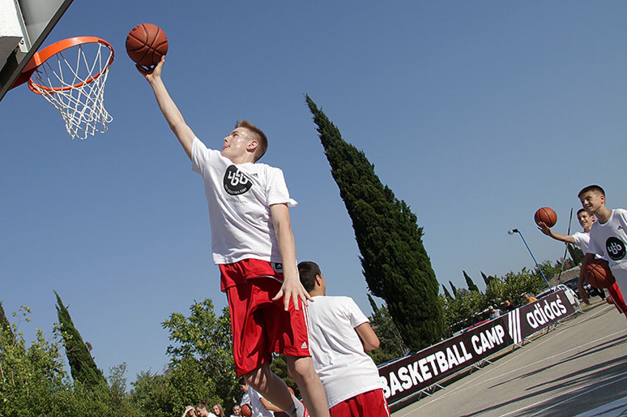 Bojan Bogdanović otvorio kamp u Mostaru: Odskočna daska za mlade košarkaše