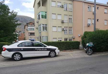 https://storage.bljesak.info/article/203668/450x310/bulevar-nesreca-motocikl.jpg