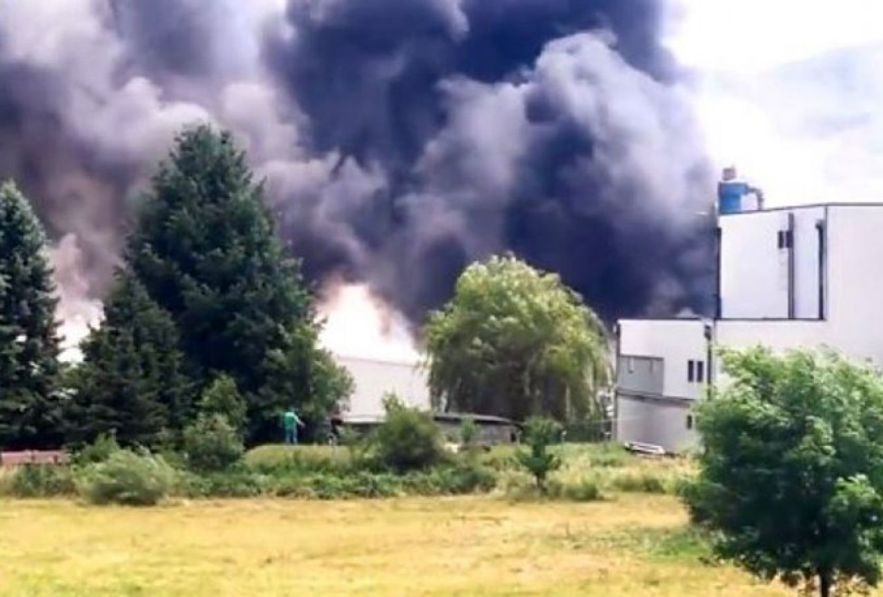 Planula tvornica namještaja kod Travnika, oko 20 ozlijeđenih