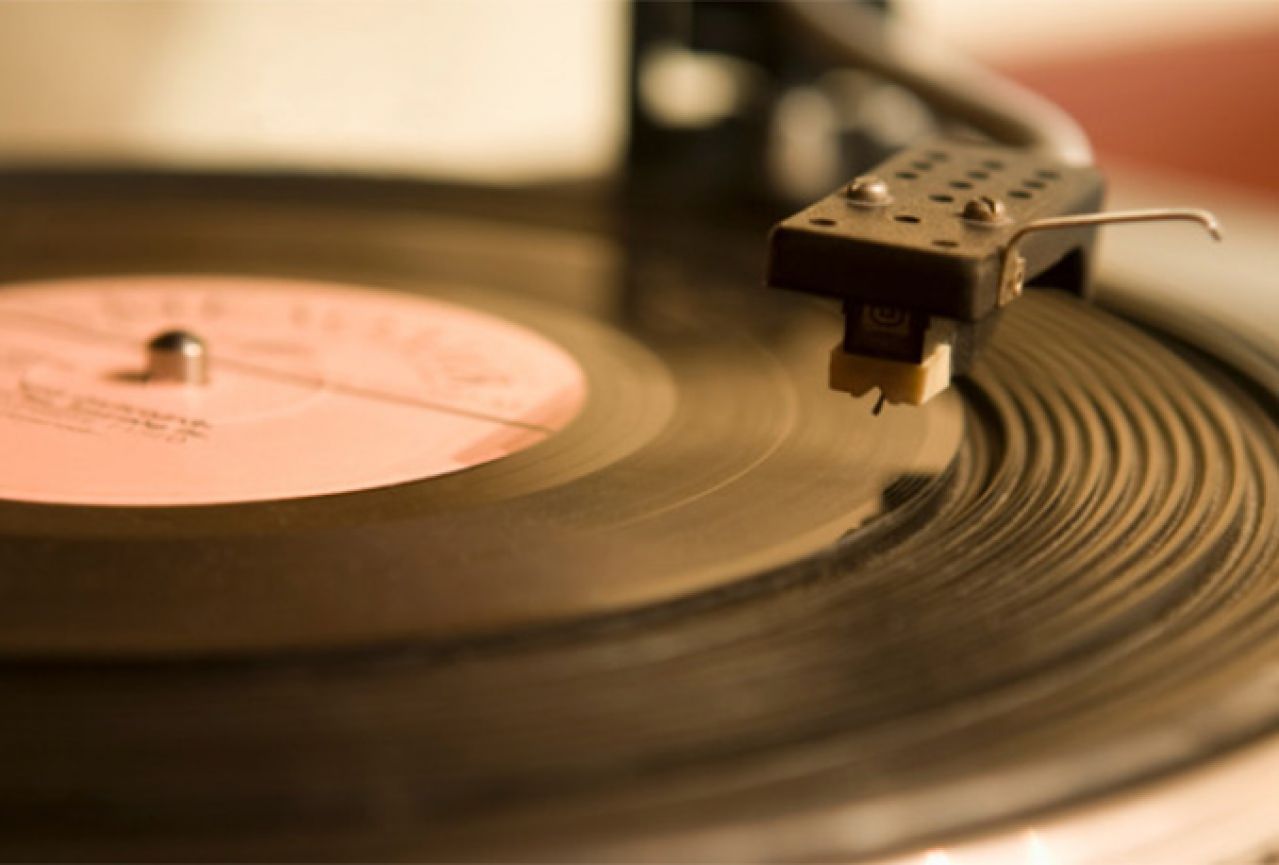 Sony se vraća proizvodnji gramofonskih ploča