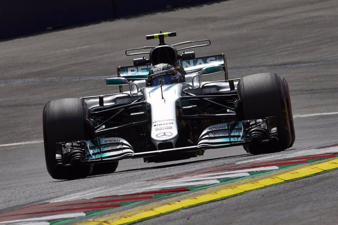 Bottasu pole position u Austriji, Hamilton kažnjen s pet mjesta