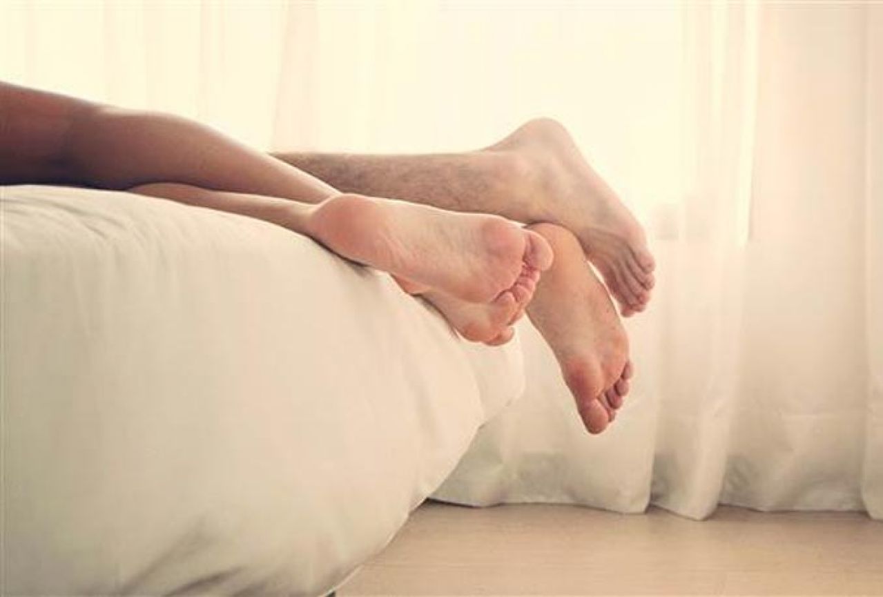 Evo zašto je jutarnjim seksom najbolje započeti dan