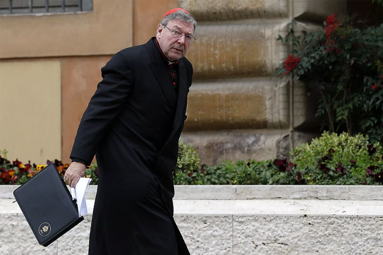 Kardinal optužen za seksualno zlostavljanje vratio se u Australiju radi suđenja