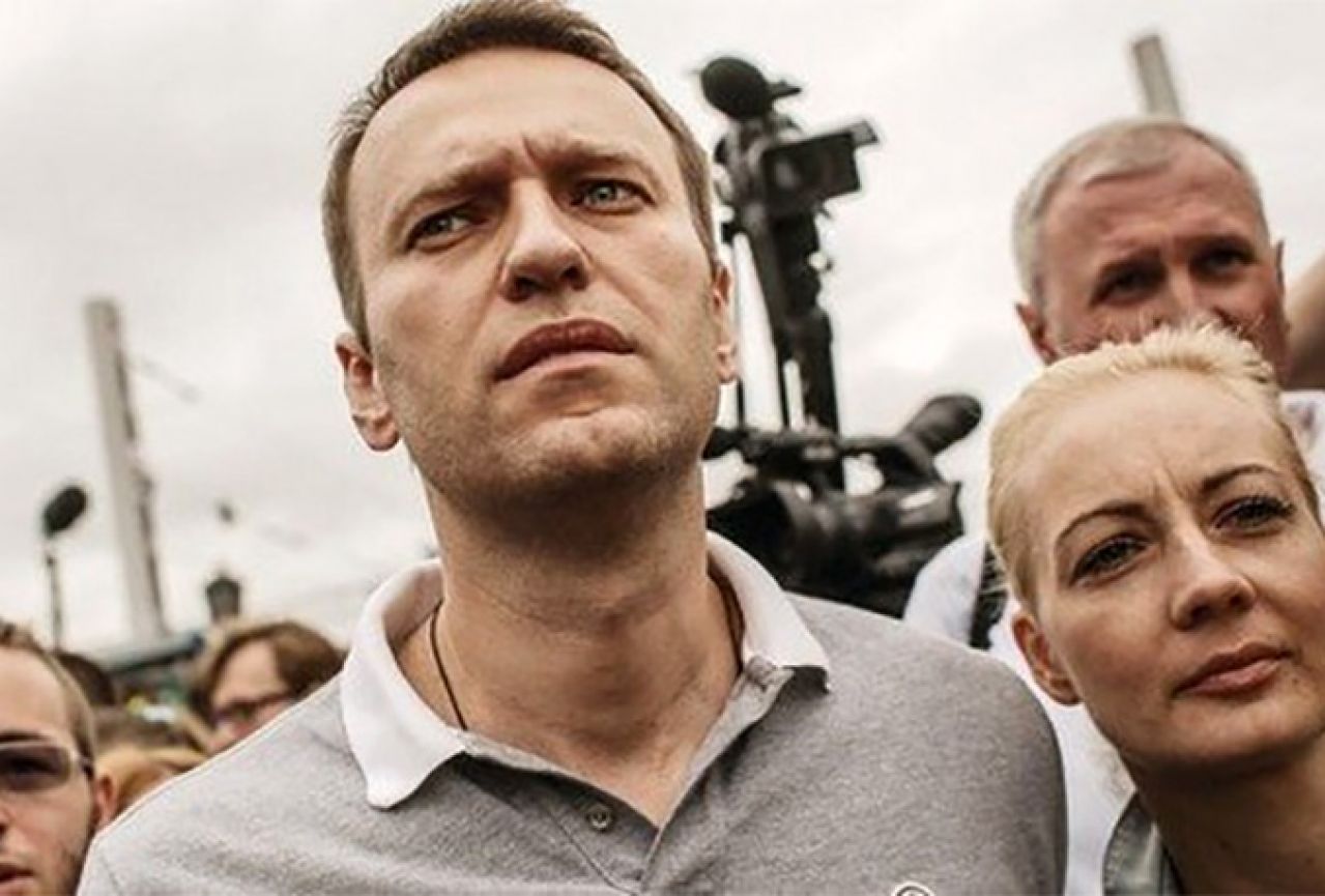 Putinov kritičar Navalni tvrdi da sigurnosne službe prate njegovu djecu