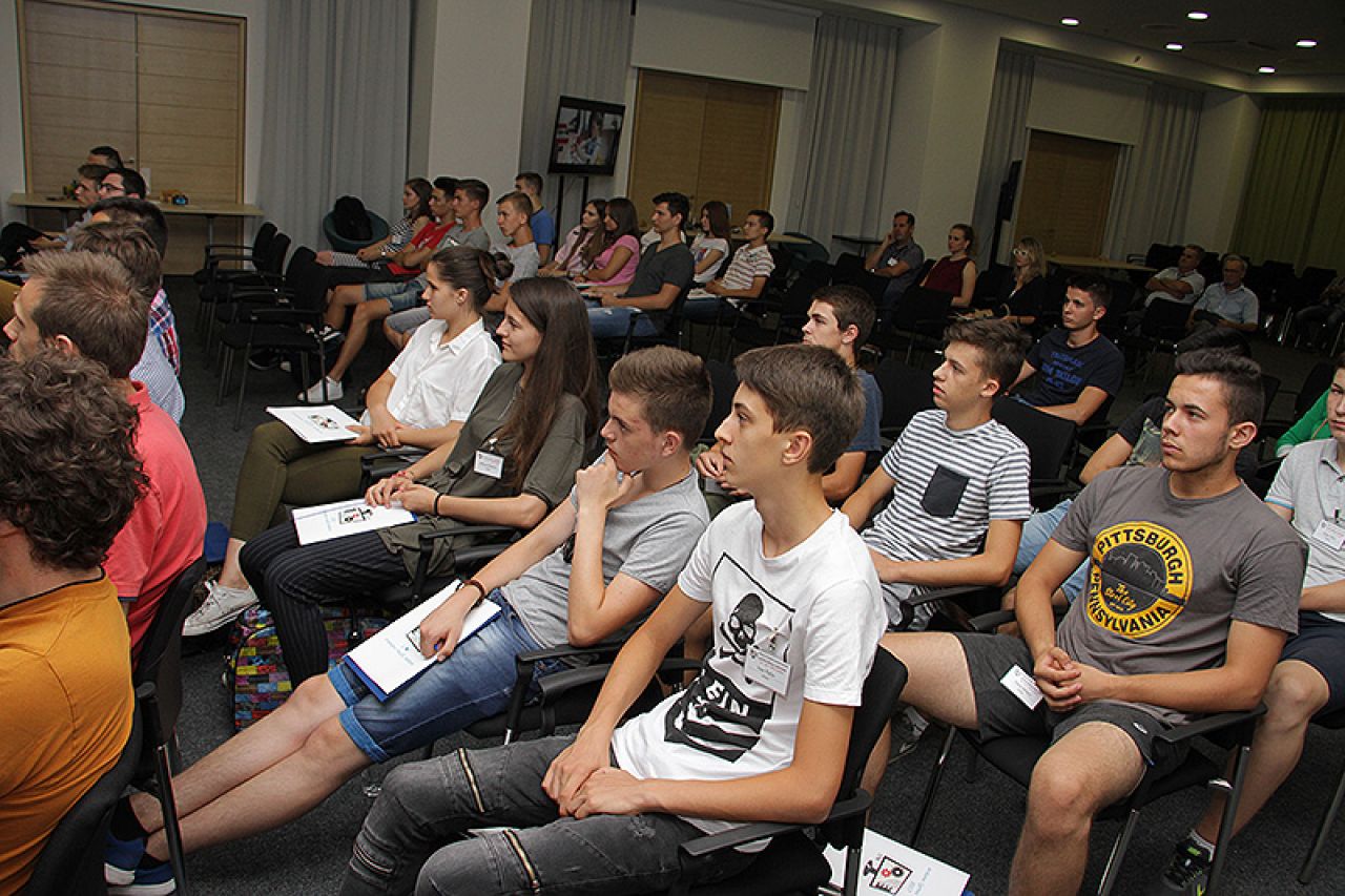U Mostaru počela Ljetna škola ''Arduino''