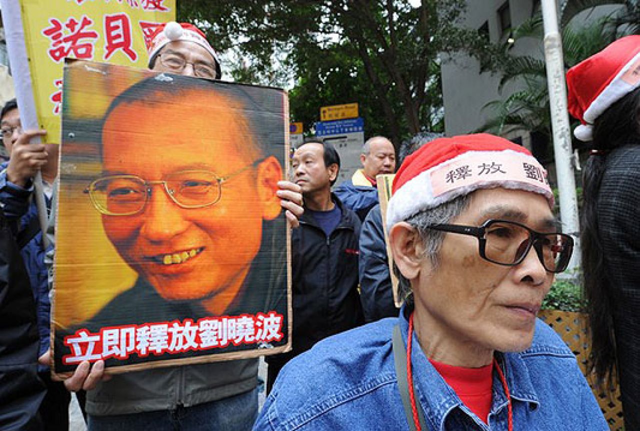 Kremiran kineski nobelovac Liu Xiaobo, njegova supruga navodno na slobodi