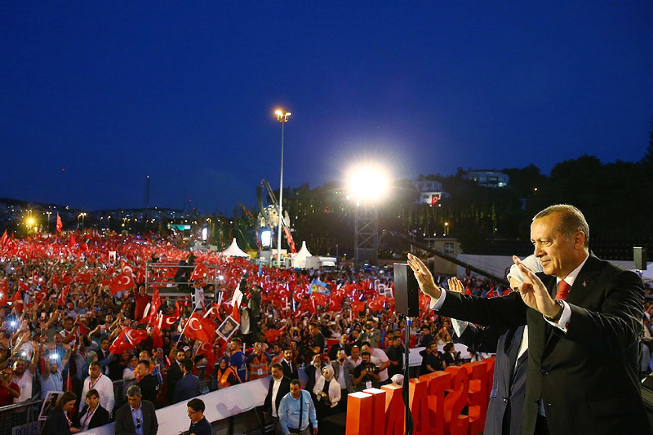 Erdogan kritizirao EU i ponovno najavio vraćanje smrtne kazne