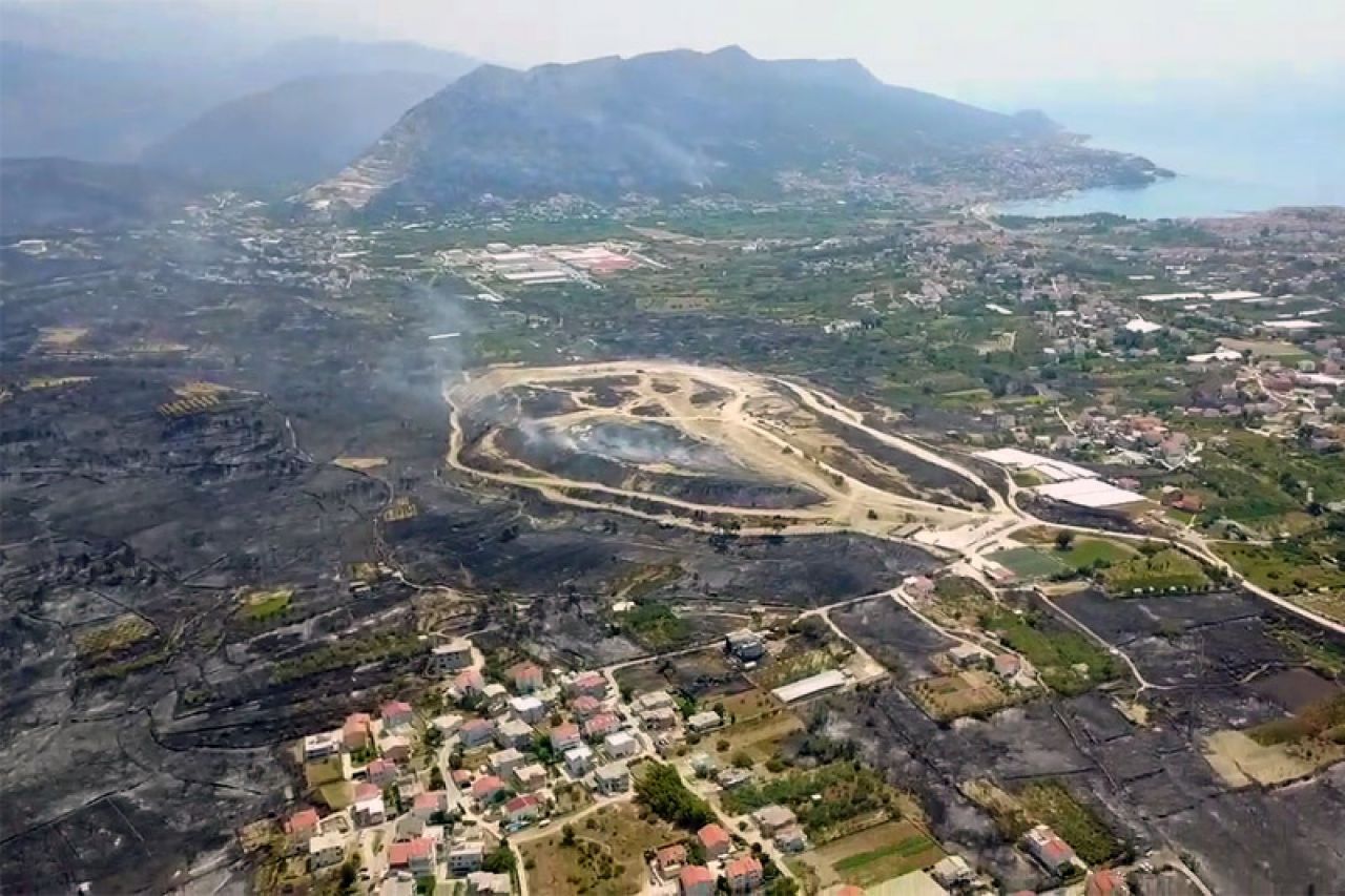 Pogledajte Split iz zraka nakon požara 