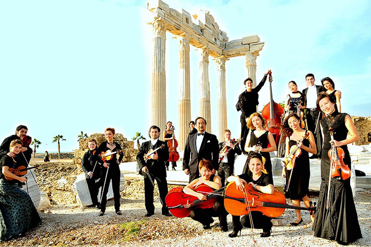 Međunarodni kamerni orkestar Turksoy nastupa u Mostaru 