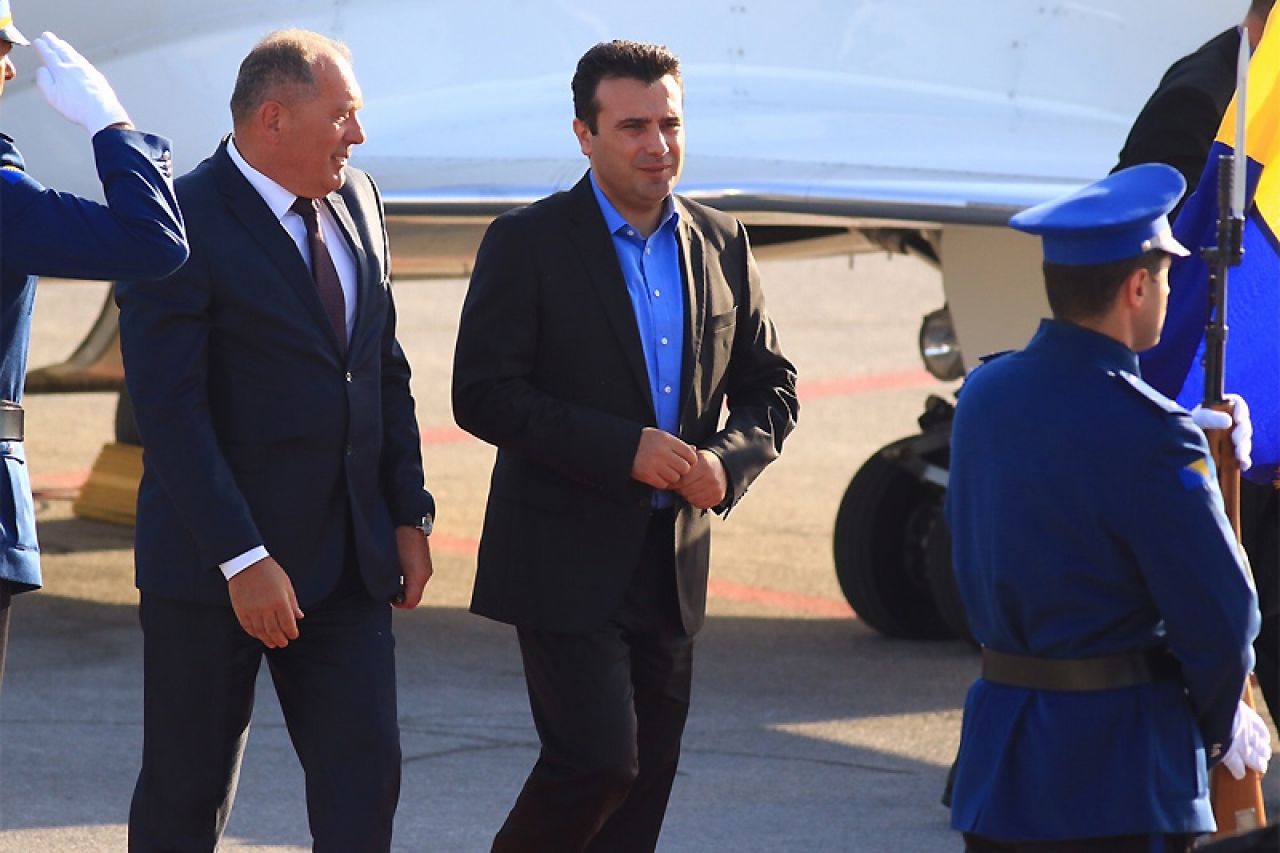 Makedonski premijer stigao u BIH: U nedjelju potpisuje Mostarsku povelju