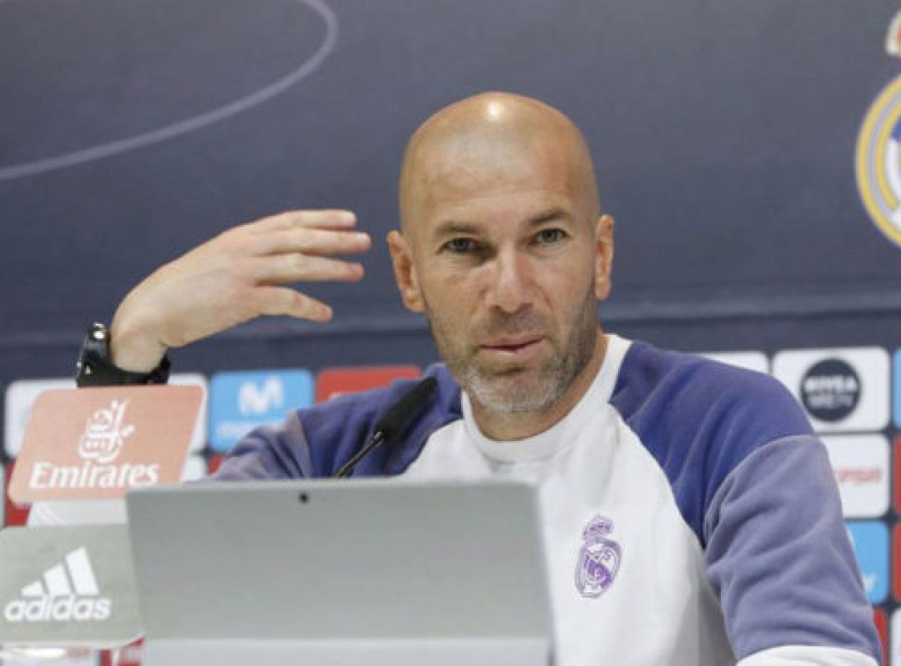 Zidane: Ronaldo ostaje, ali tražimo napadača