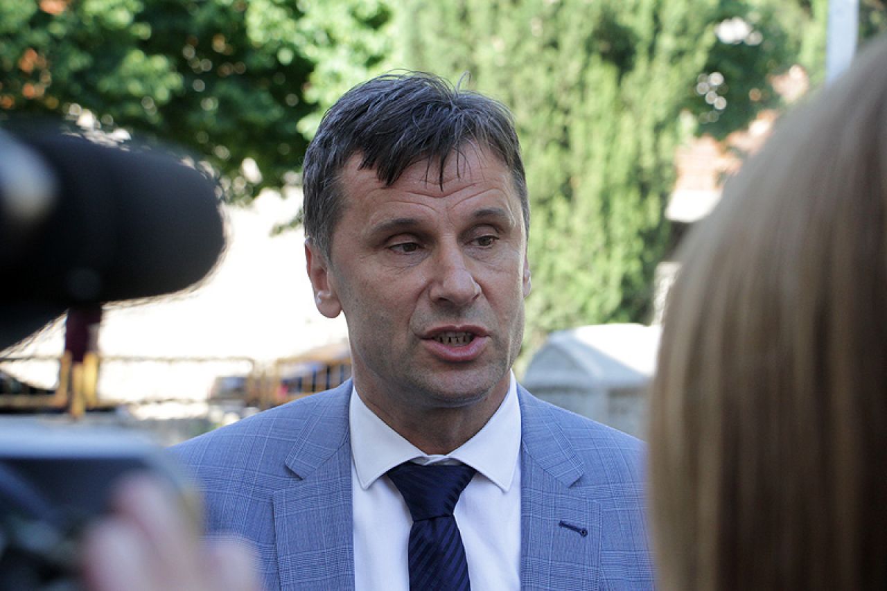 SDP: Novalić neistinama brani neistine