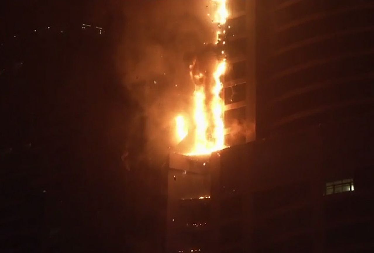 VIDEO | Požar u jednom od najviših nebodera na svijetu