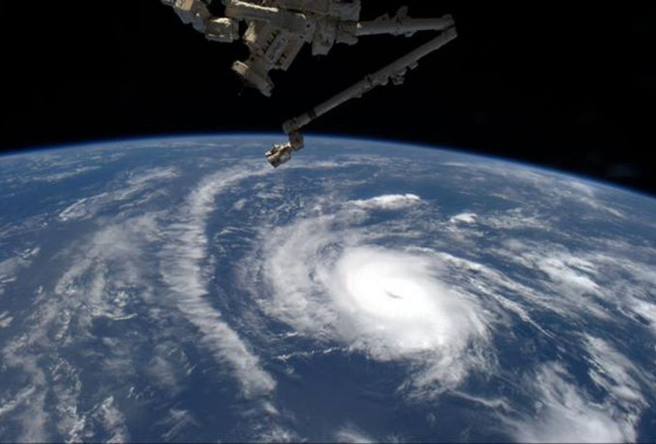 Ove godine više ekstremno snažnih uragana na Atlantiku nego inače