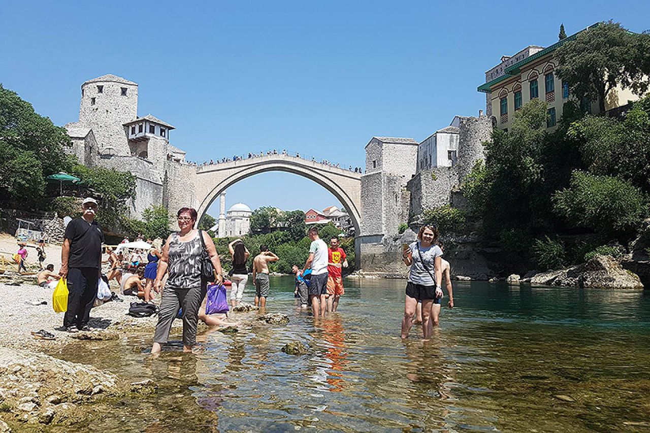 Mostar se ''pekao'' na 41°C, ni u petak ništa bolje