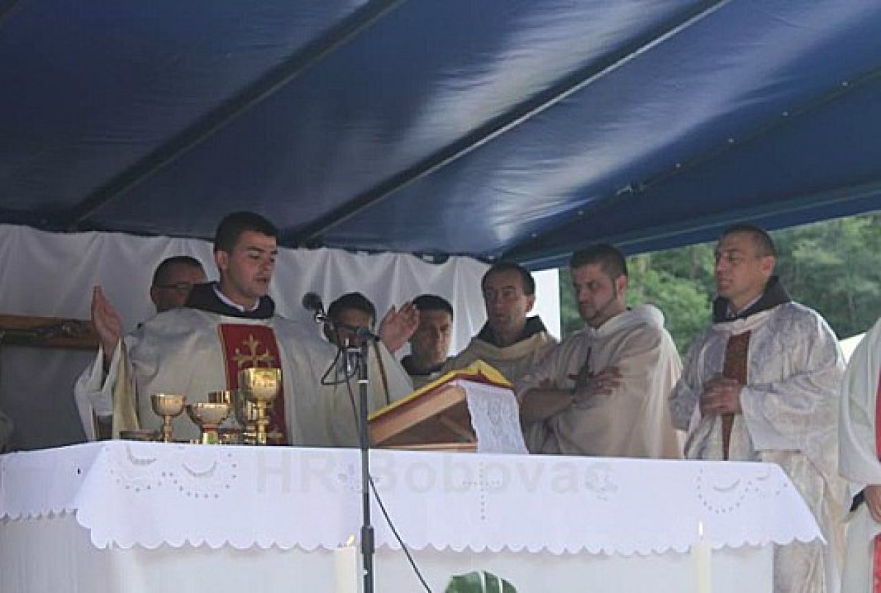 Vareš: Nakon više od 150 godina slavljena mlada misa 
