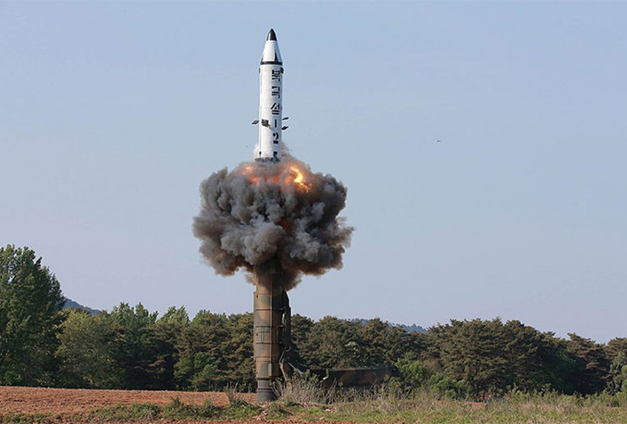 Sjeverna Koreja nabavila sovjetske motore za balističke projektile