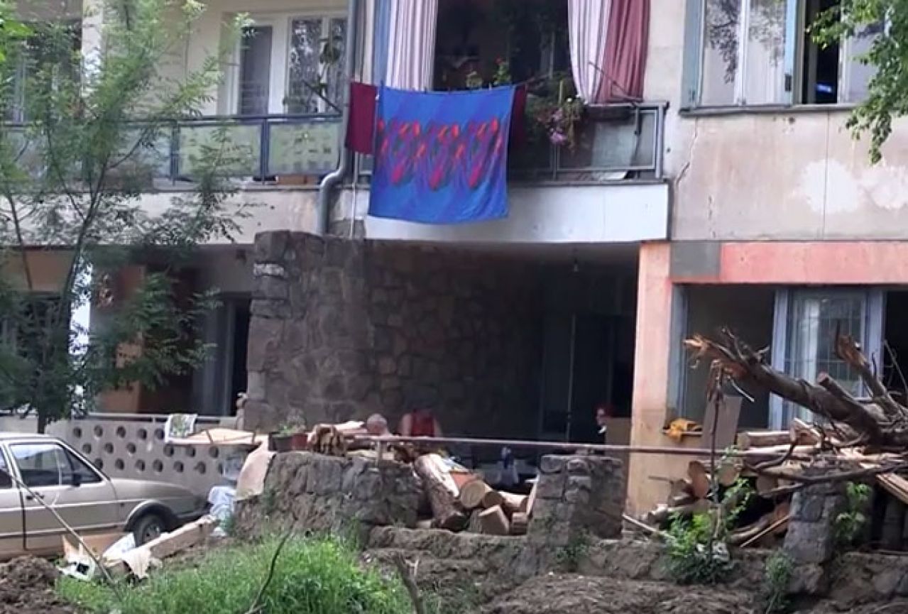Koliko novca je BiH dobila za poplave, a koliko je potrošeno