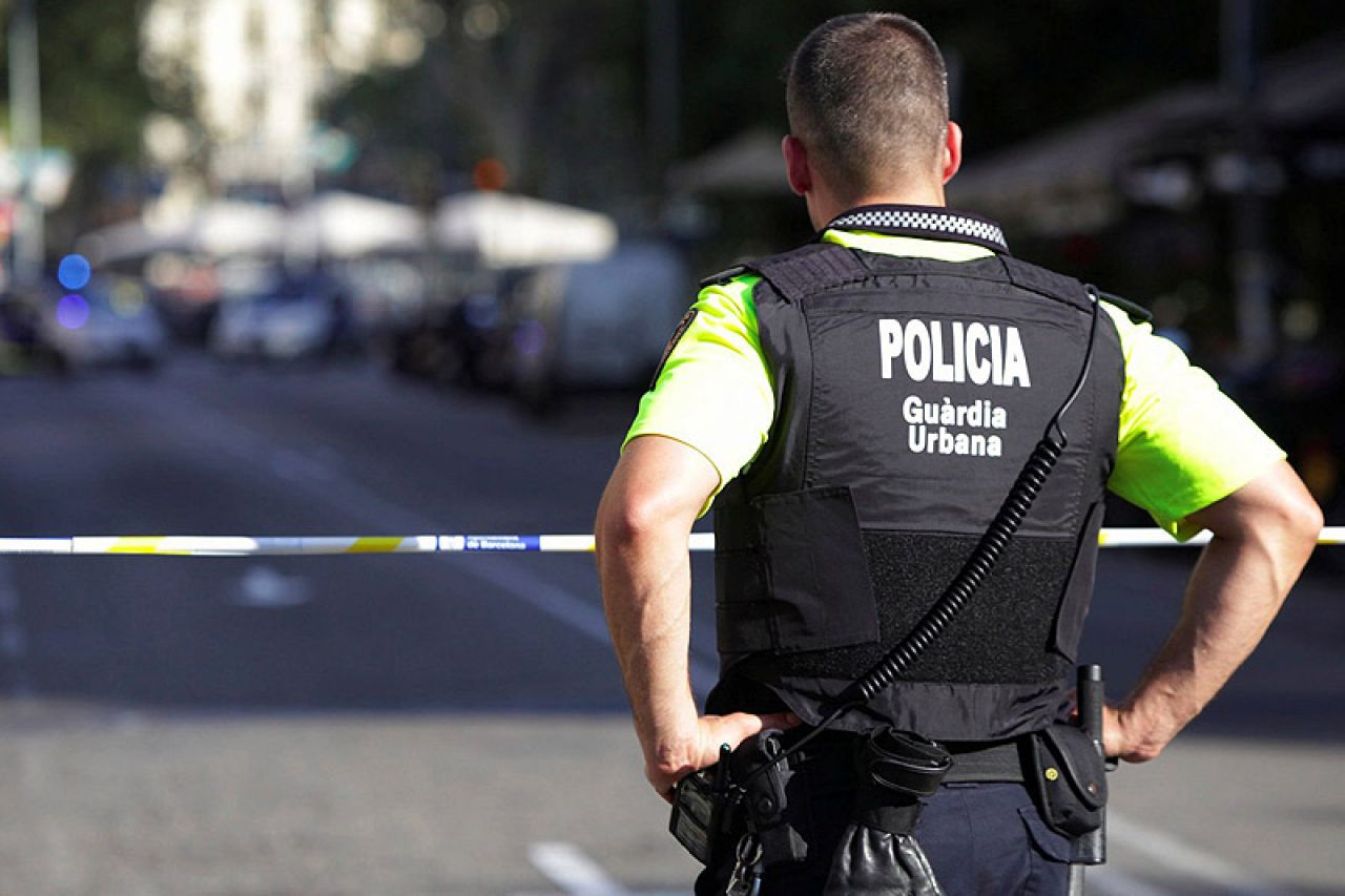 Policija patrolira po Kataloniji, vozač kombija u bijegu