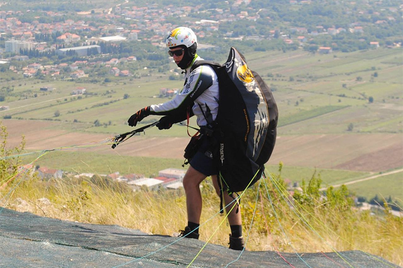 VIDEO | Ljubušak preletio paragliderom 120.3 km od Ljubuškog do Donjeg Vakufa