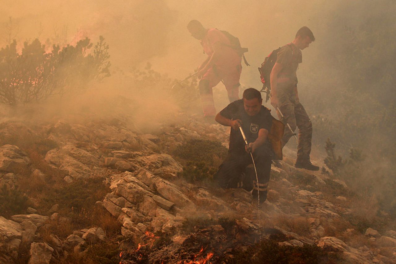 Tko (ne)podmeće požare u Hercegovini?