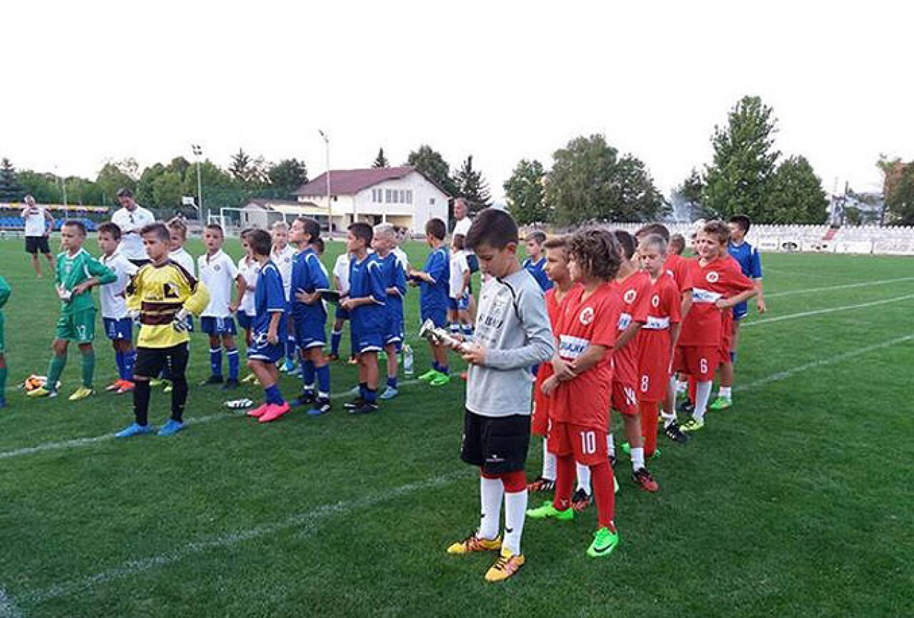 Hajduk osvojio Međunarodni nogomenti turnir limača u Tomislavgradu