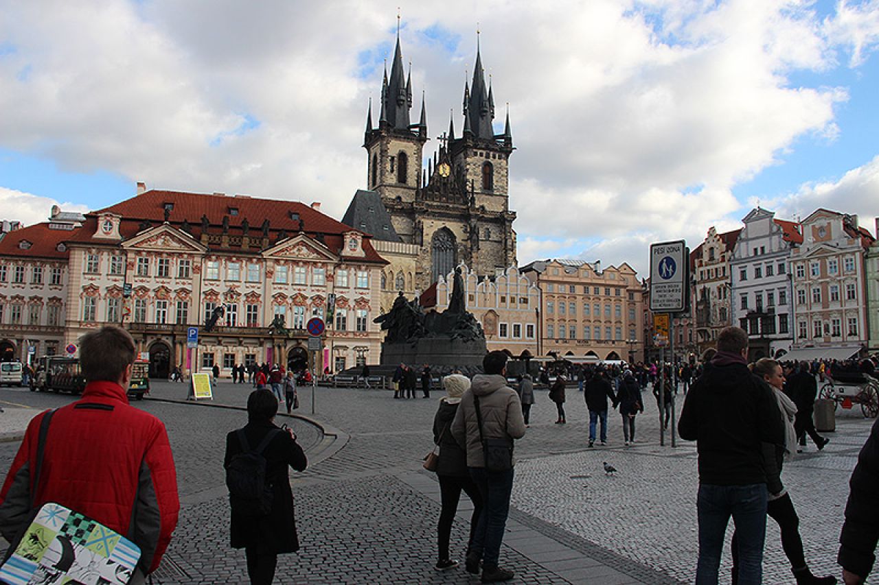  Šibenski maturant smrtno stradao u Pragu