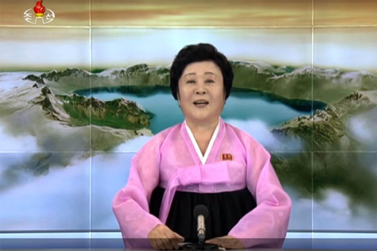 VIDEO | Sjevernokorejska TV zvijezda s radošću pročitala vijest o hidrogenskoj bombi