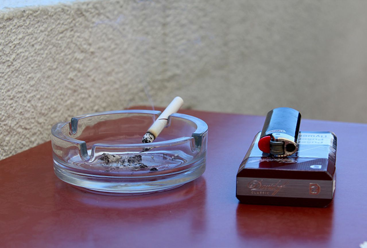 Zabrana pušenja ugrozit će gospodarstvo u Federaciji