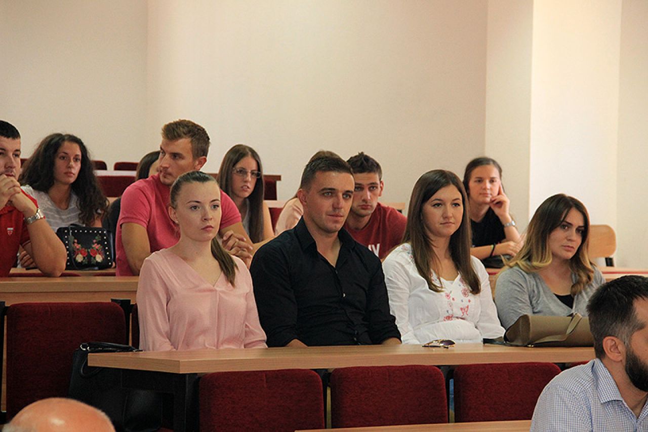 Mostar: 20 studenata na korak od zaposlenja po svjetskim standardima