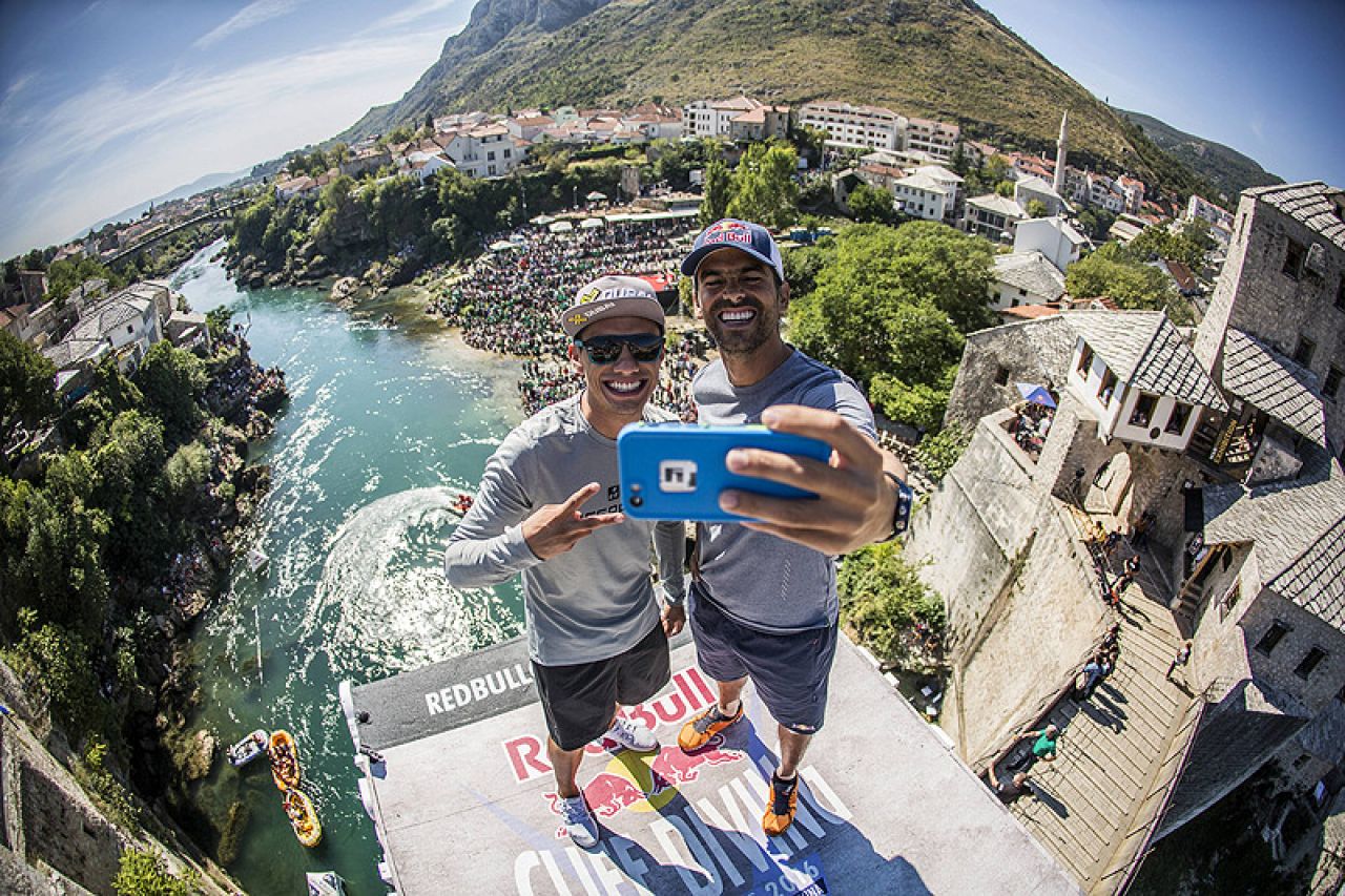 VIDEO | Poruke najboljih svjetskih skakača pred natjecanje u Mostaru