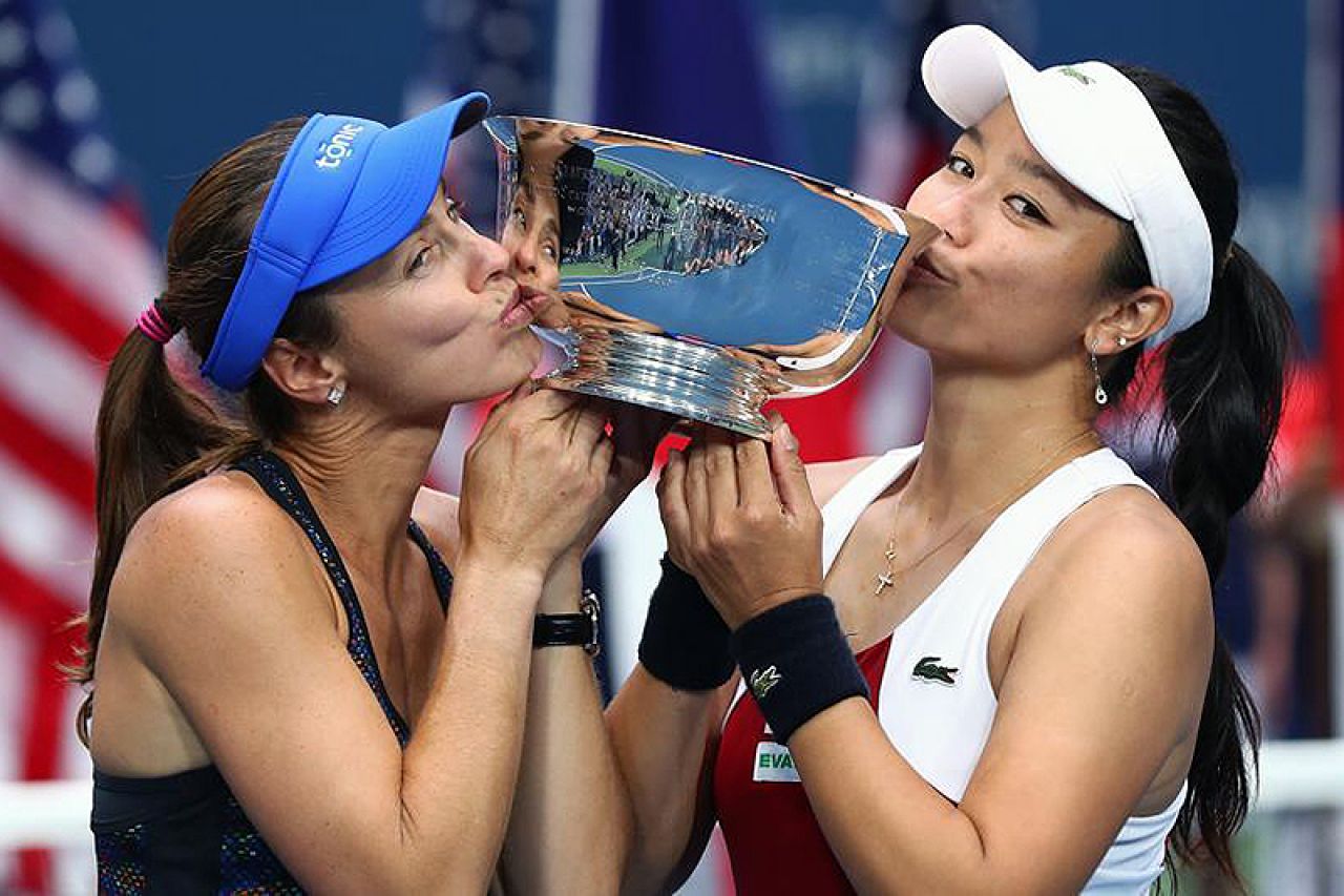 Martina Hingis osvojila 25. Grand Slam naslov
