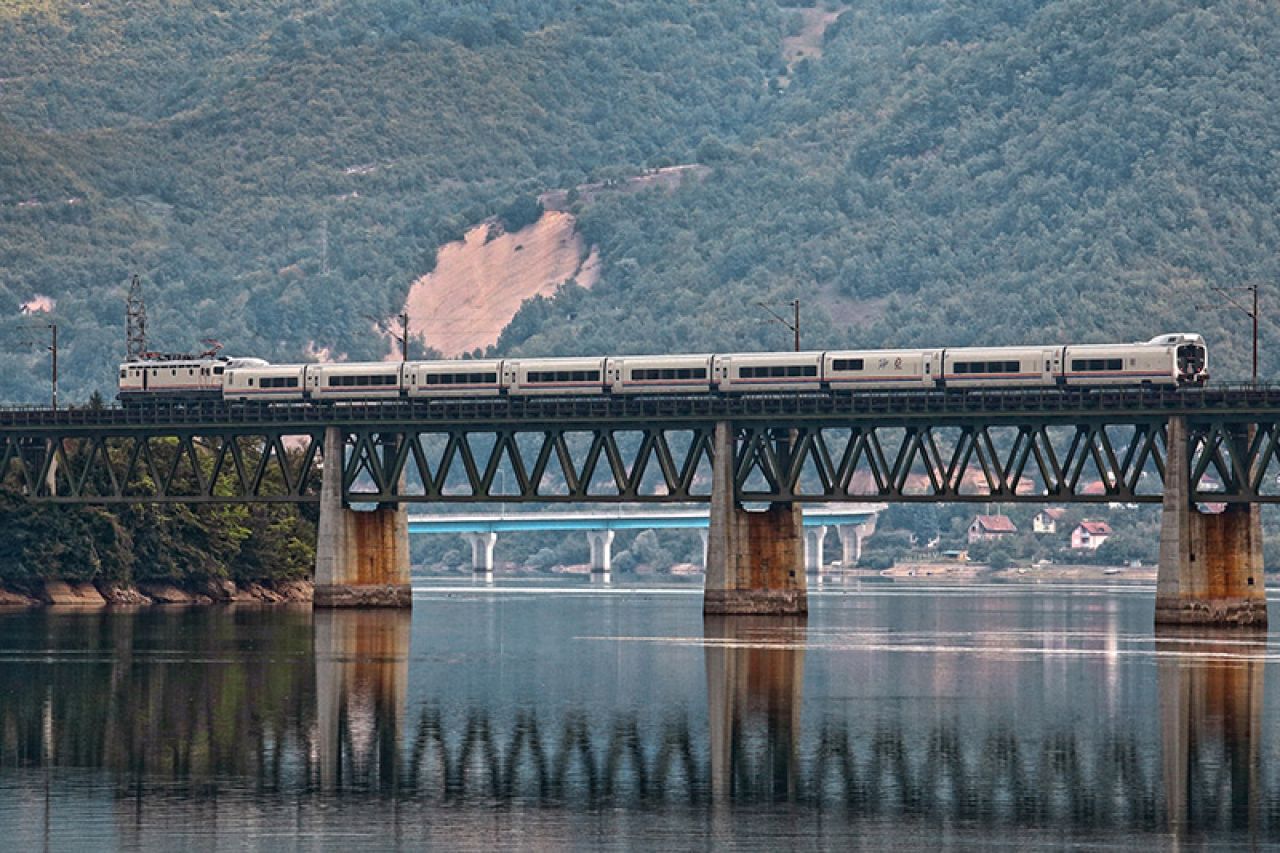 Uvodi se dodatni Red Bull vlak za skokove u Mostaru