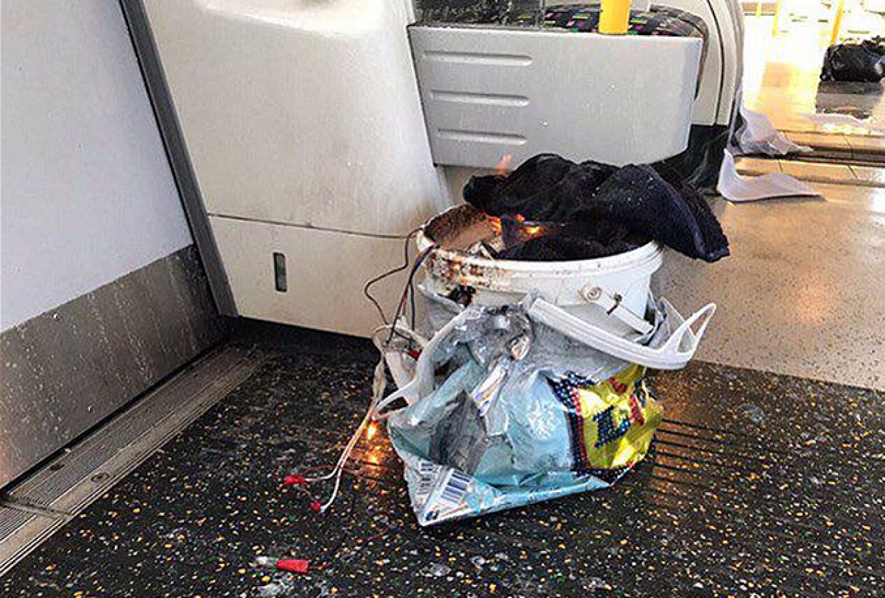 VIDEO | Eksplozija u Londonu na stanici metroa