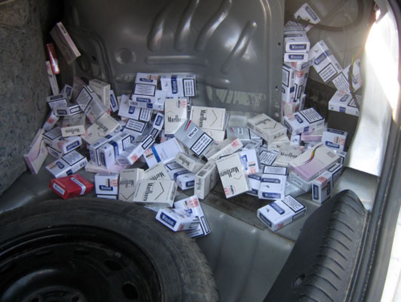 Hercegovac švercao 470 kutija cigareta