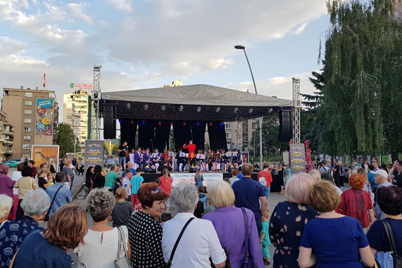 Vojni orkestri velikim hitovima će bh. turneju završiti u Mostaru