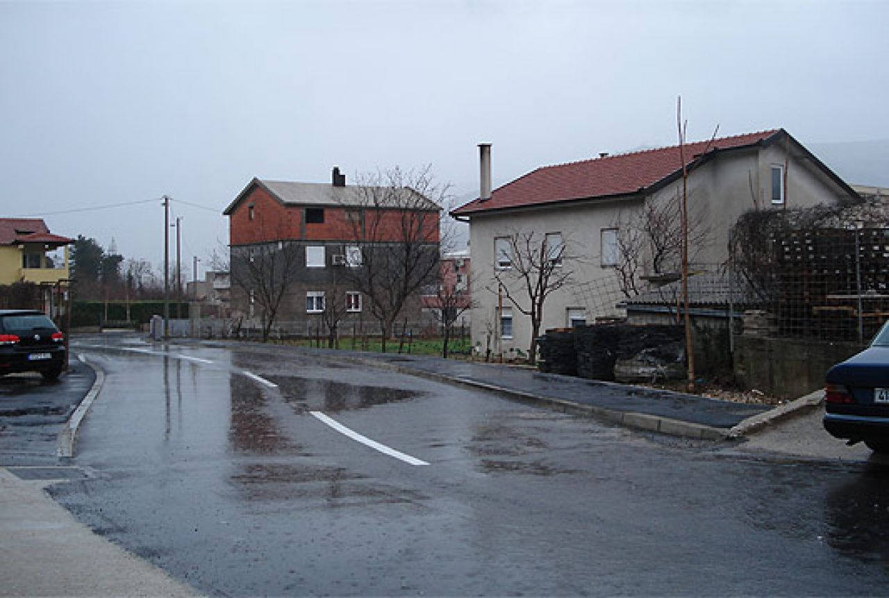 Svečanost u povodu otvorenja ceste u mostarskom naselju Vihovići