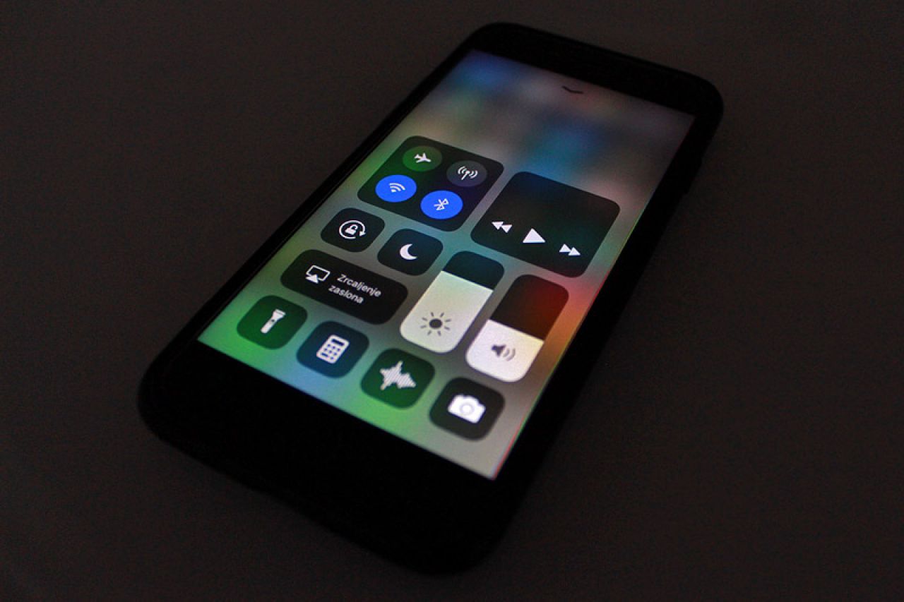 VIDEO | Novi iOS 11 crpi bateriju na iPhoneu, evo kako ćete to spriječiti