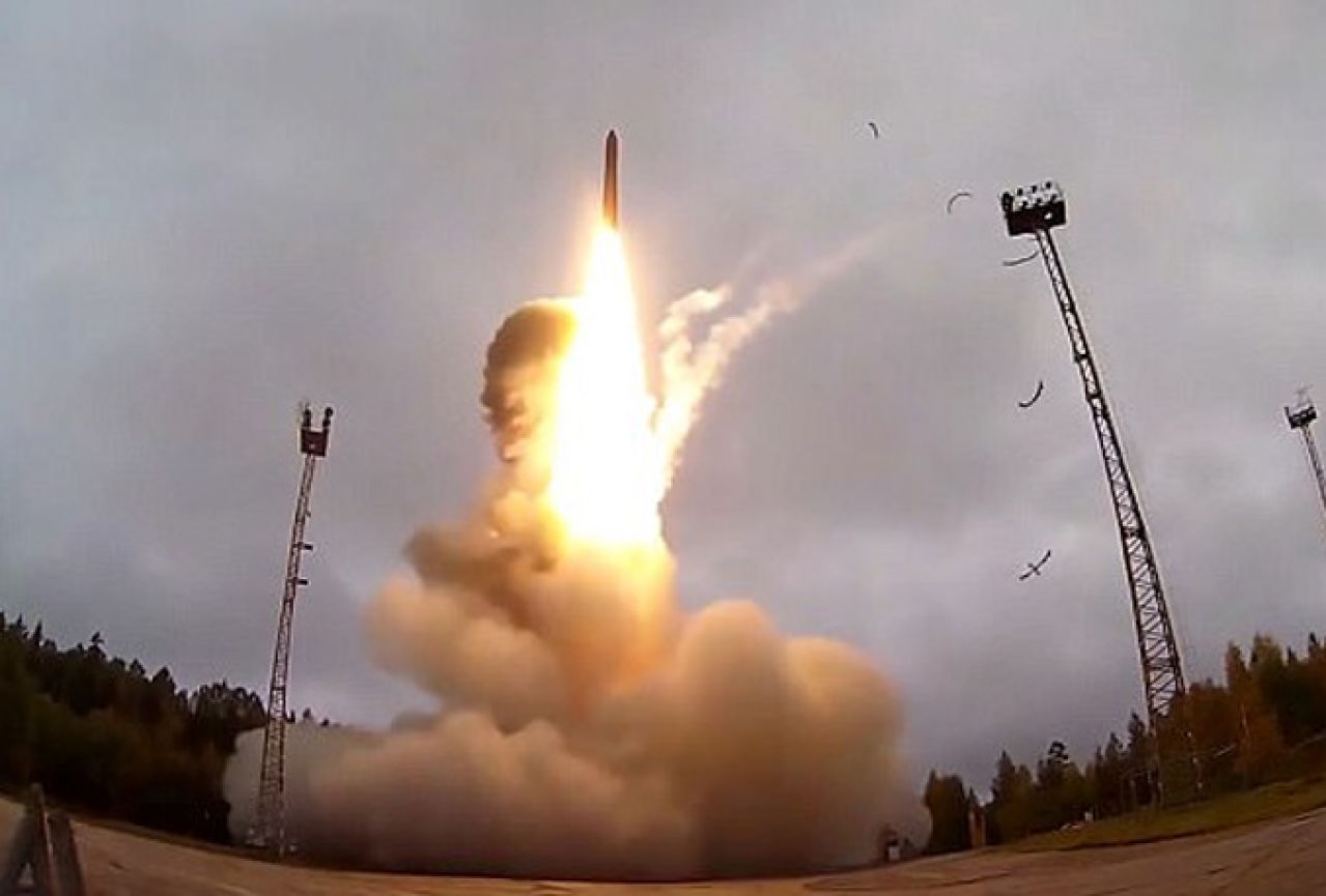 VIDEO | Rusija testirala interkontinentalnu raketu