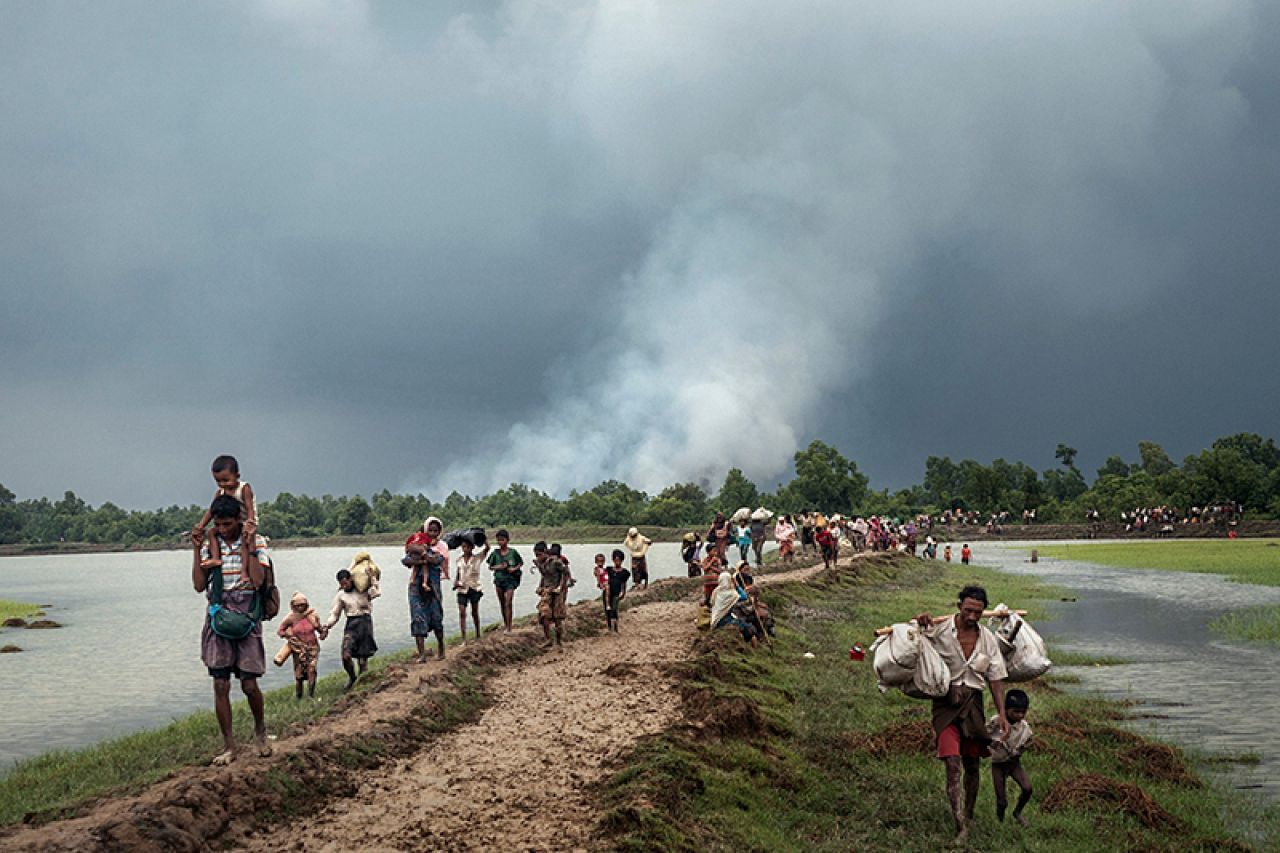 Mianmarski demonstranti pokušali blokirati isporuku pomoći Rohingyama