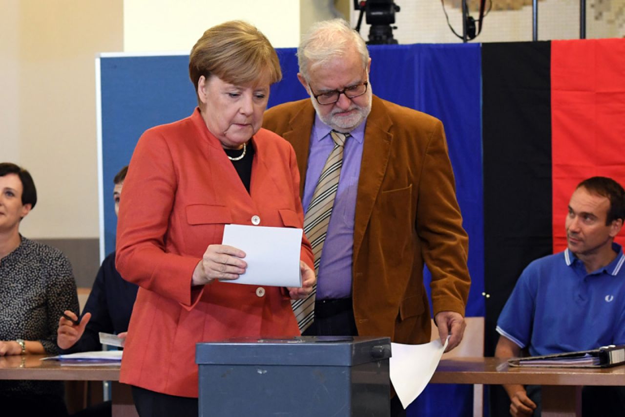 Ništa od većeg odziva u Njemačkoj, do 12 sati glasalo 41,1 posto birača