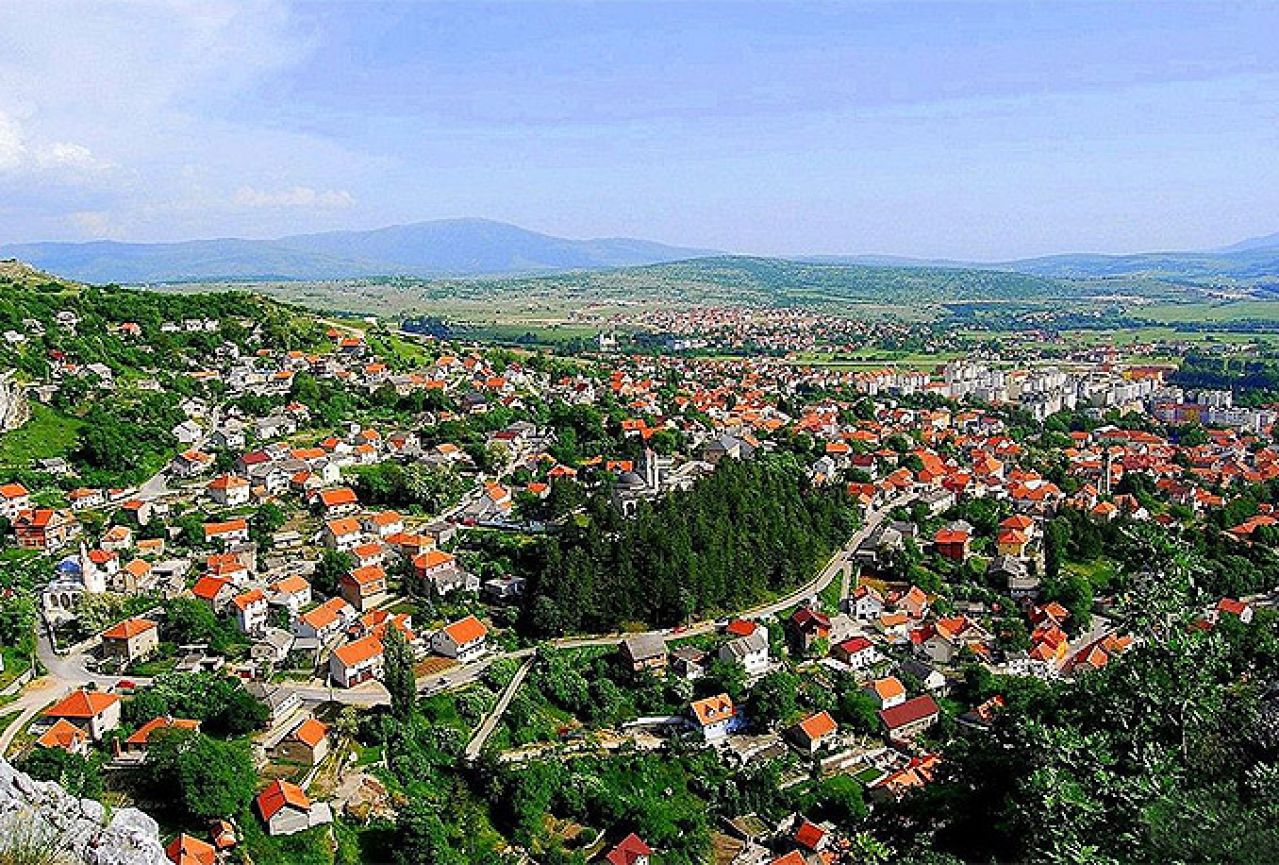Livno traži prekategorizaciju graničnih prijelaza: Preduvjet za brži gospodarski razvitak 