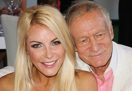 https://storage.bljesak.info/article/214347/450x310/hugh-hefner-crystal-harris.jpg