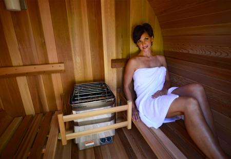 Sauni goli u sauna