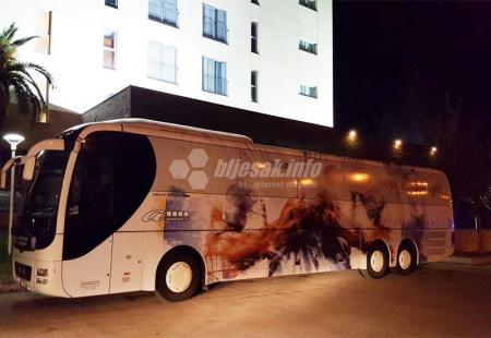https://storage.bljesak.info/article/226019/450x310/Bus-Hajduk-1.jpg