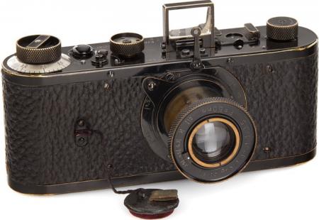 https://storage.bljesak.info/article/229795/450x310/Leica-iz-1923.jpg